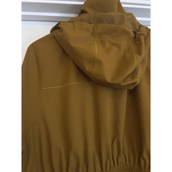 Athleta Rainout Sutro Trench Coat Women's Size X Large Brass Yellow Hooded - Picture 12 of 12